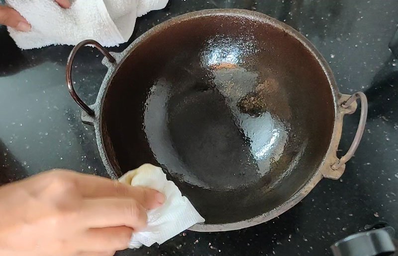 Health Benefits Of Cast Iron Cookware: Myths And Facts |Everything Better