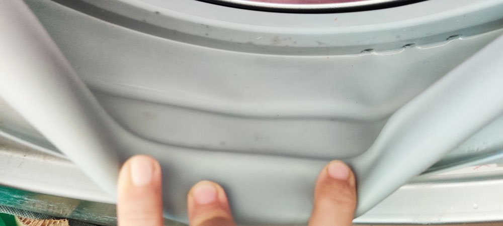 clean mold from rubber seal of front load washing machine