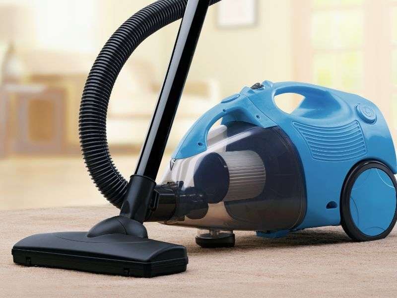 canister vacuum cleaner is a type of vacuum cleaner