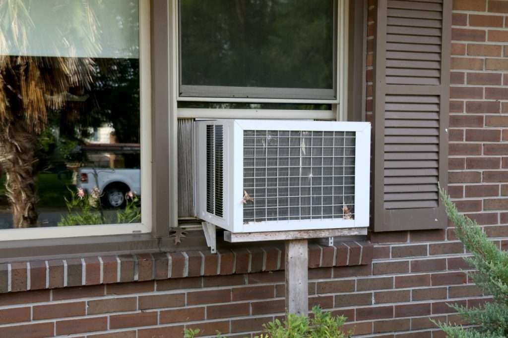 AC power consumption of window AC