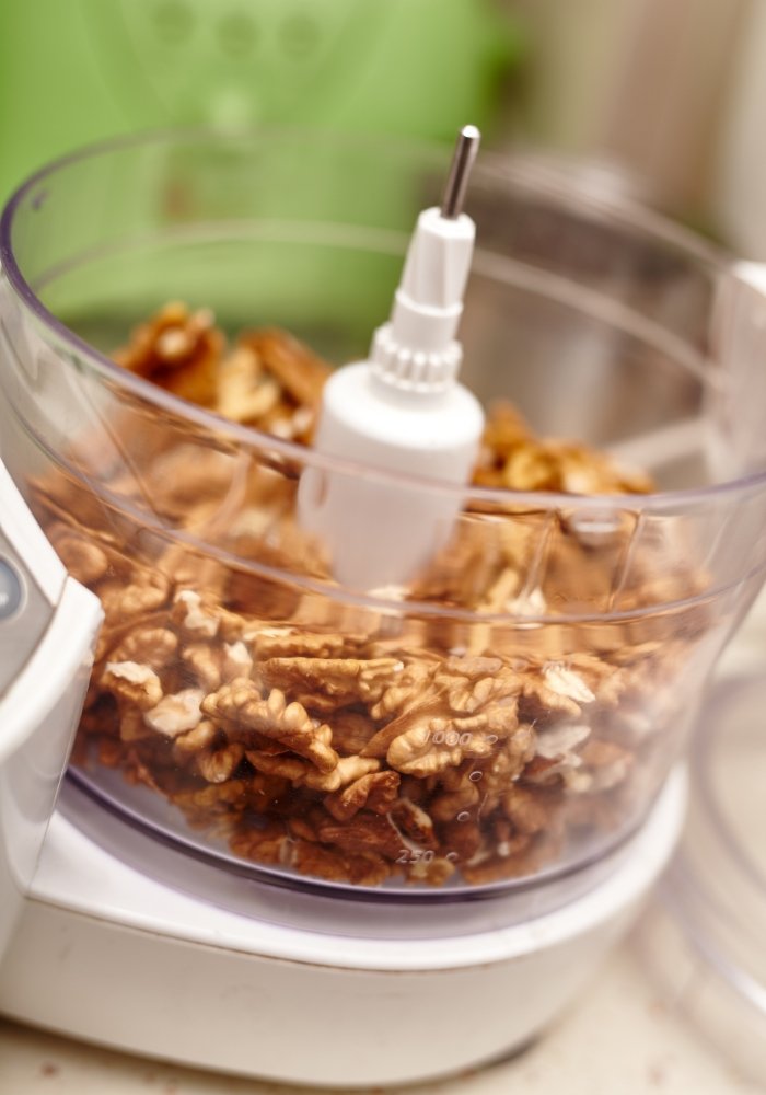 walnuts in food processor